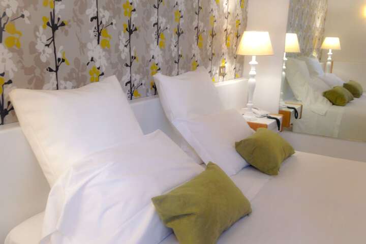 Room 8 of 61