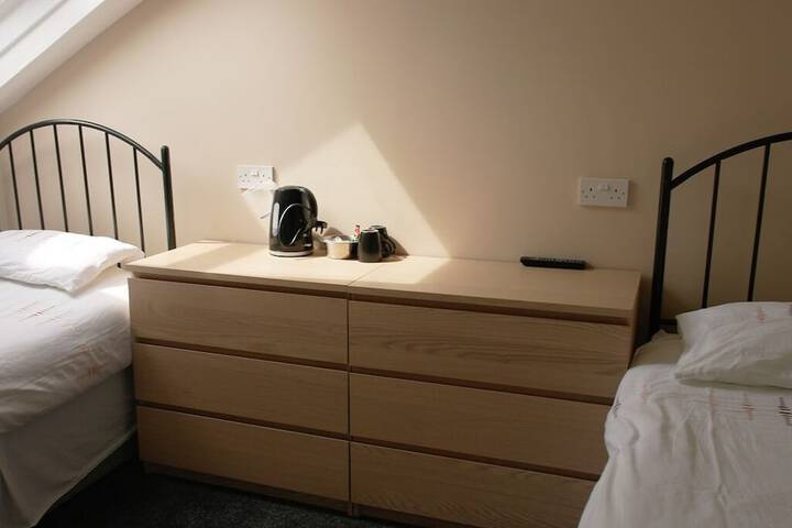 Room 5 of 39