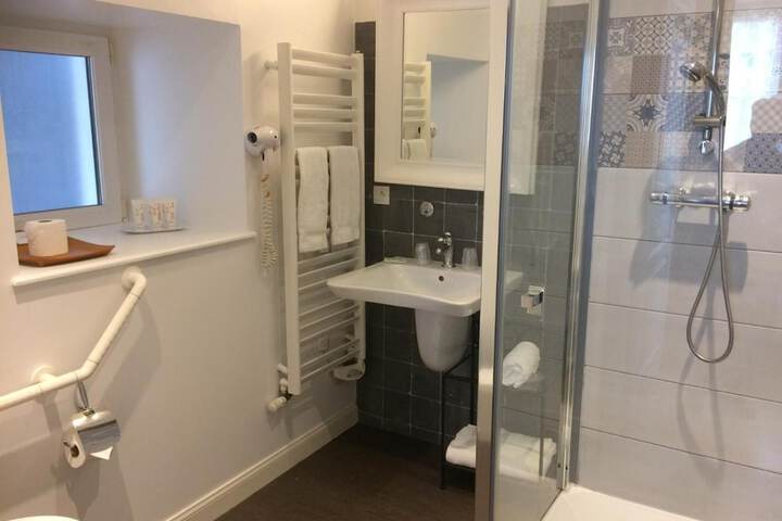 Bathroom Interior Photo