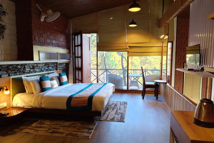 Room 44 of 75
