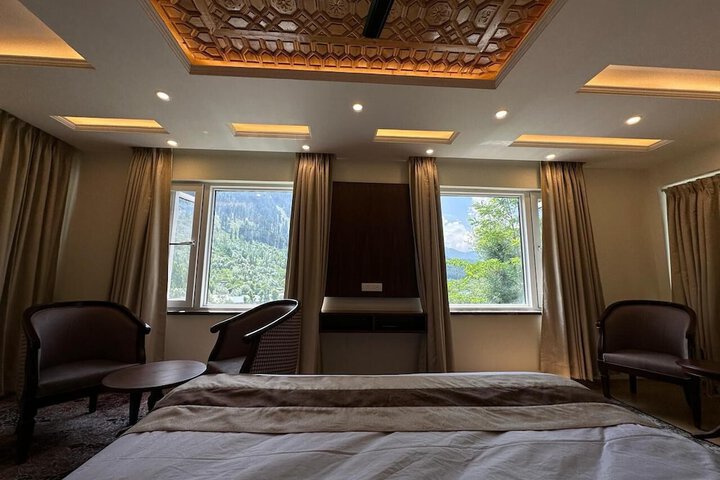 Room 22 of 47