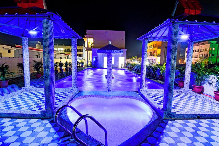 Pool 29 of 58