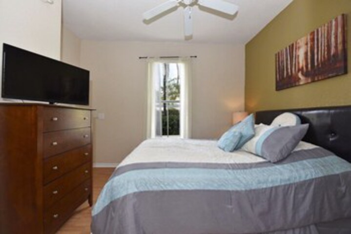 Room 22 of 28