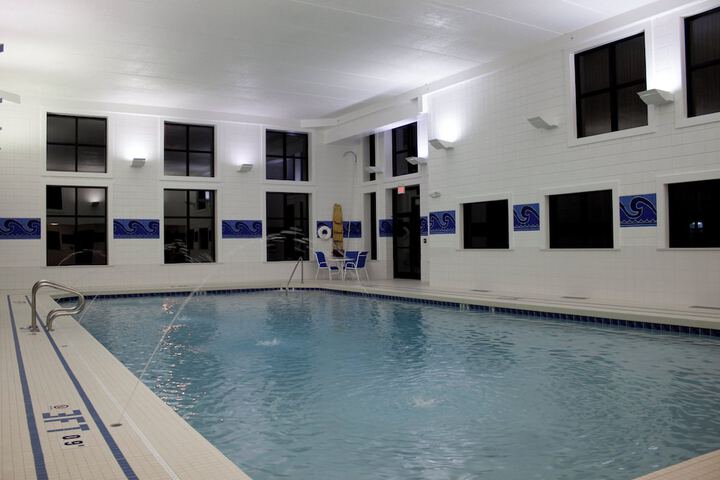 Pool 75 of 100