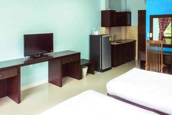 Room 5 of 5