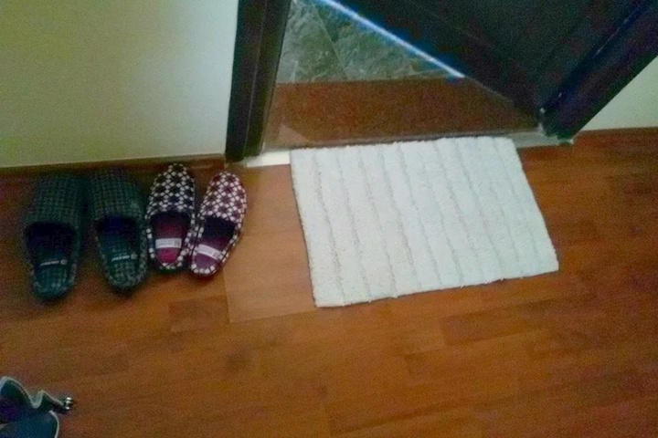 Room 5 of 20