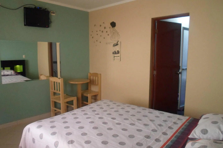 Room 6 of 7