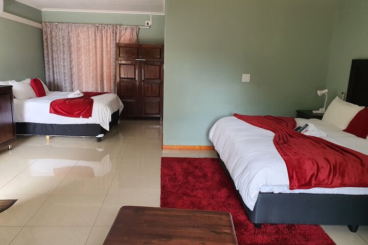 Room 5 of 23