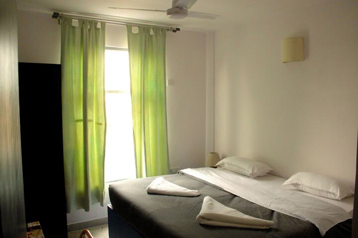 Room 28 of 59