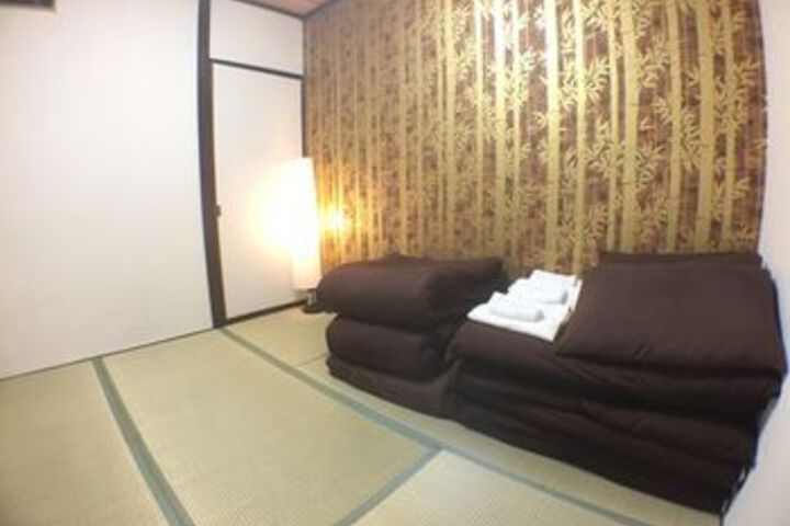 Room 28 of 115