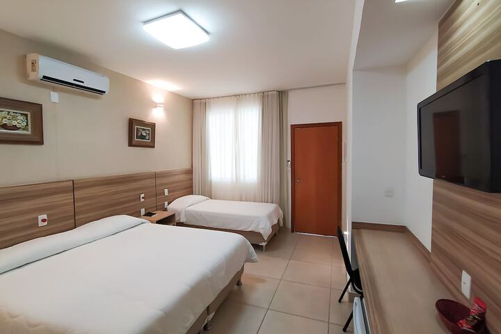 Room 7 of 145