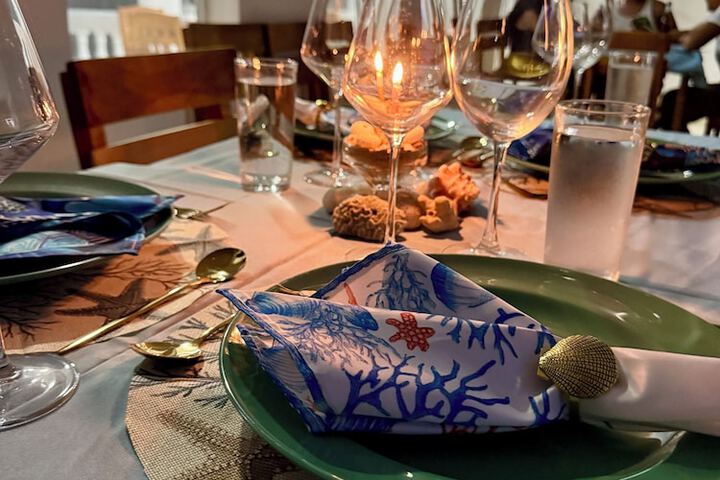 Dining 34 of 40