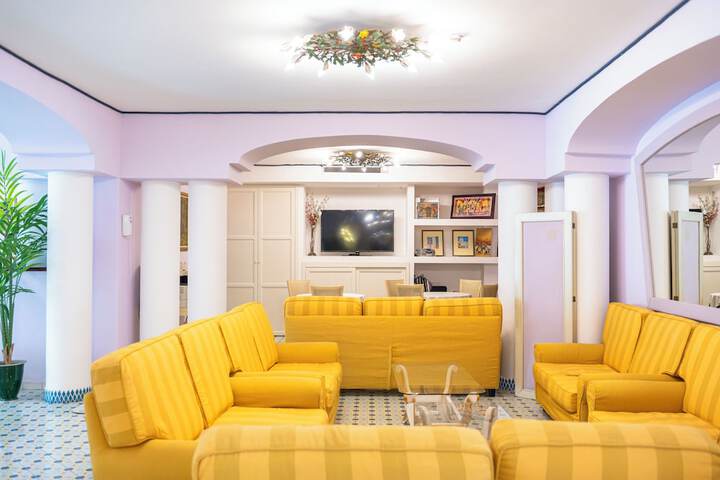 Hotel Interior 14 of 180