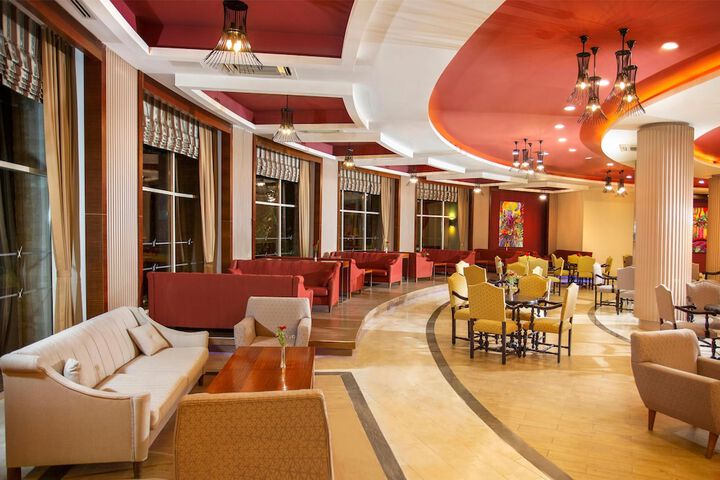 Hotel Interior 10 of 280