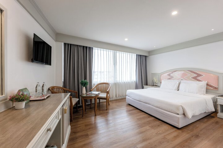 Room 9 of 41