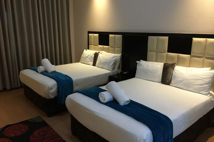 Room 22 of 27
