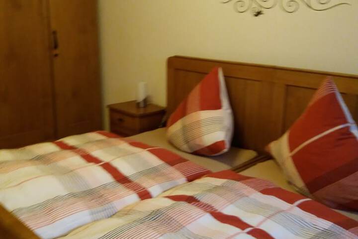 Room 5 of 20