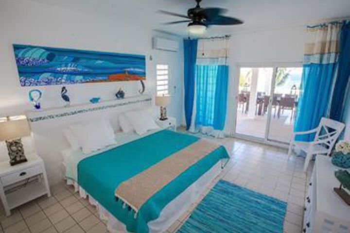 Room 11 of 22