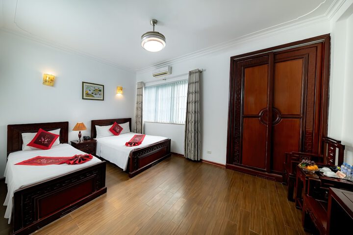 Room 20 of 36