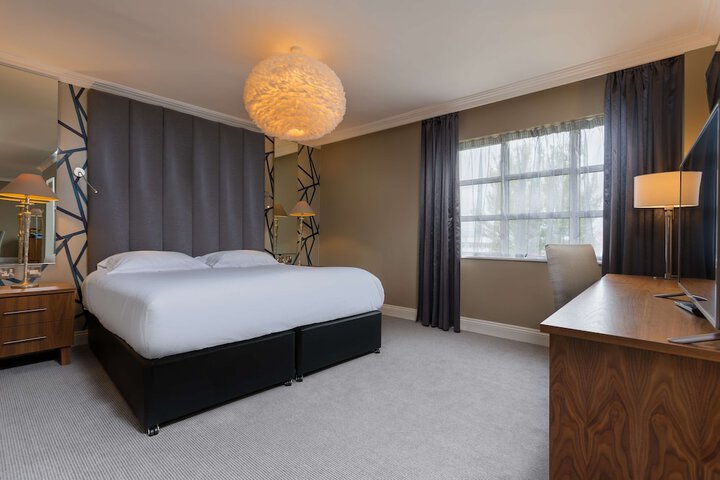 Room 17 of 61