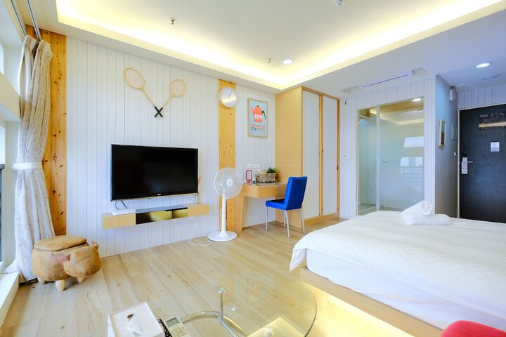 Room 29 of 60