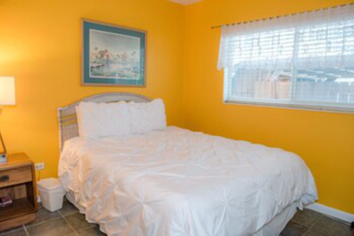 Room 15 of 43