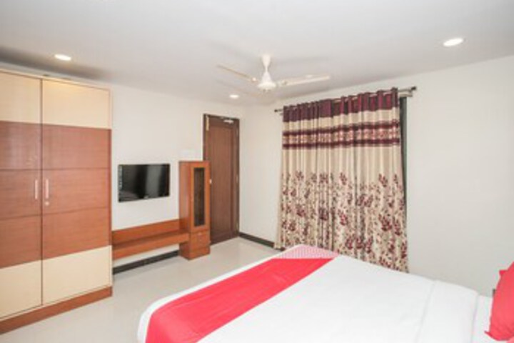Room 16 of 29