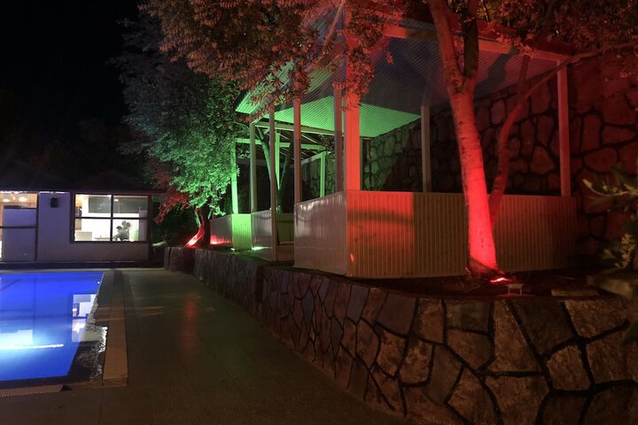 Hotel Exterior 44 of 61