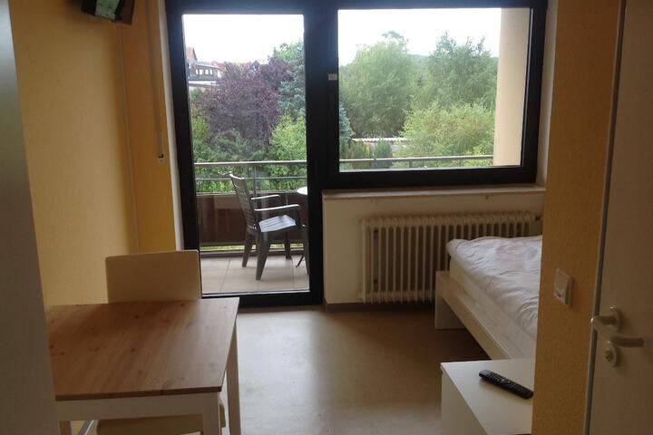 Room 7 of 24