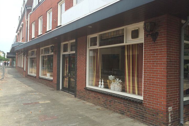CHRISTIANS HOTEL & RESTAURANT