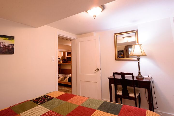 Room 36 of 156