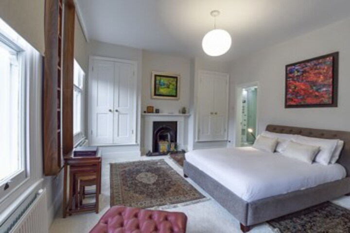 Room 15 of 21