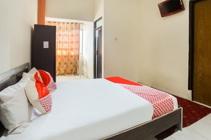 OYO 3970 Hotel La Macca Makassar