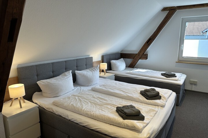 Room 45 of 85