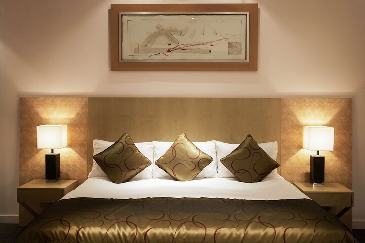 Room 22 of 53