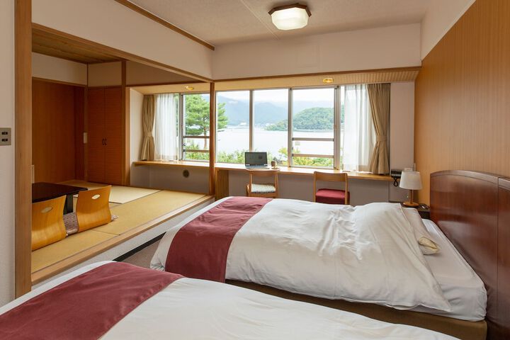 Room 20 of 73