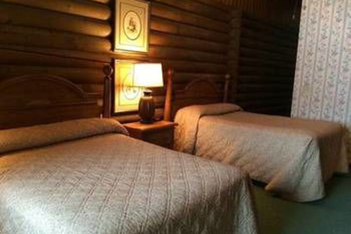 Room 14 of 30