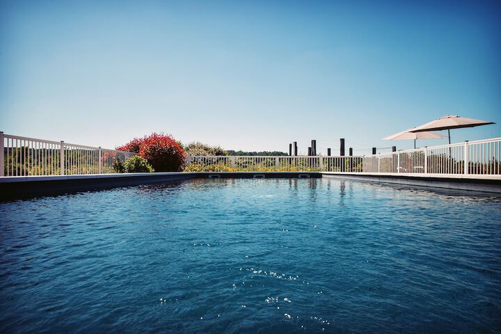 Hotel with Pool