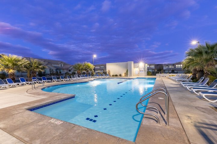 Pool 45 of 64