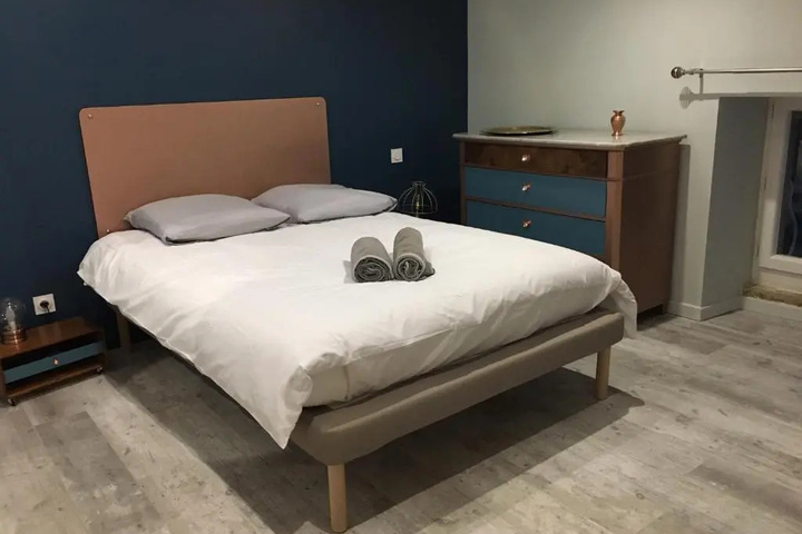 Room 5 of 21