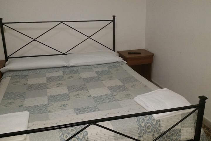 Room 36 of 48