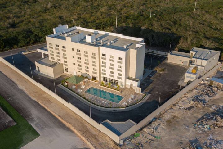 Hotel 78 of 87