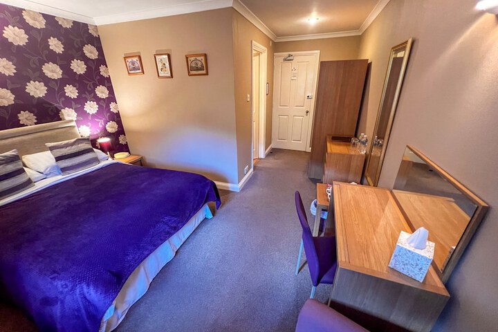 Room 16 of 58