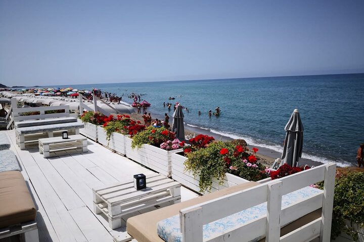Beach bar