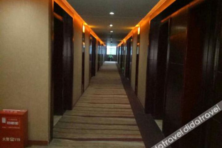 Hotel Interior 6 of 8