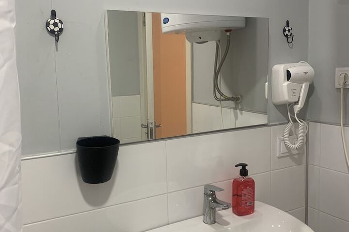 Room 29 of 36