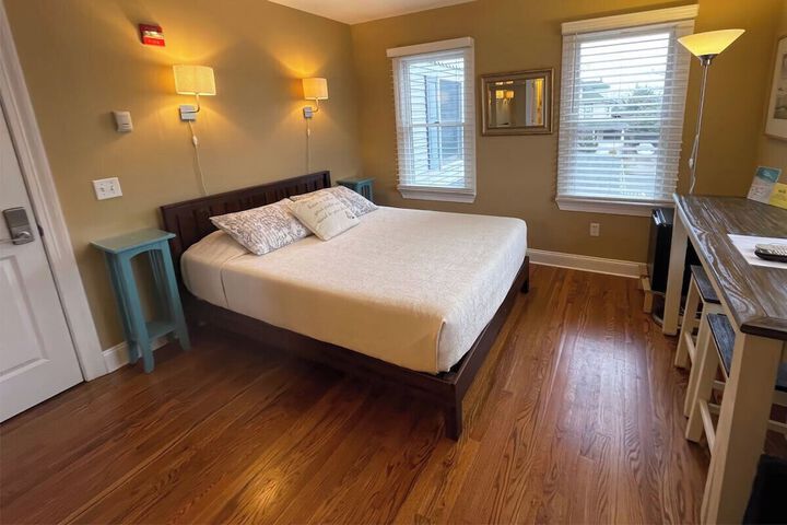 Room 15 of 50