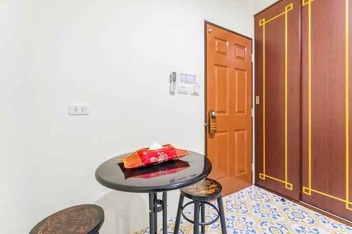 Room 19 of 35