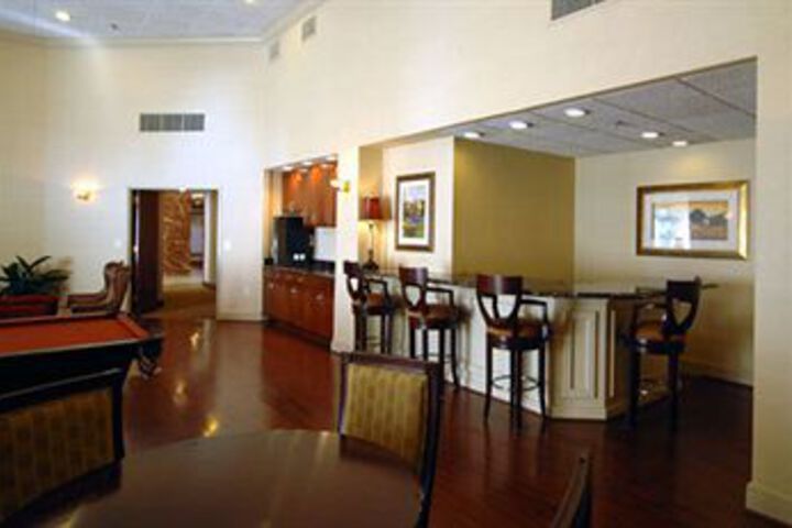 Suite Photo
