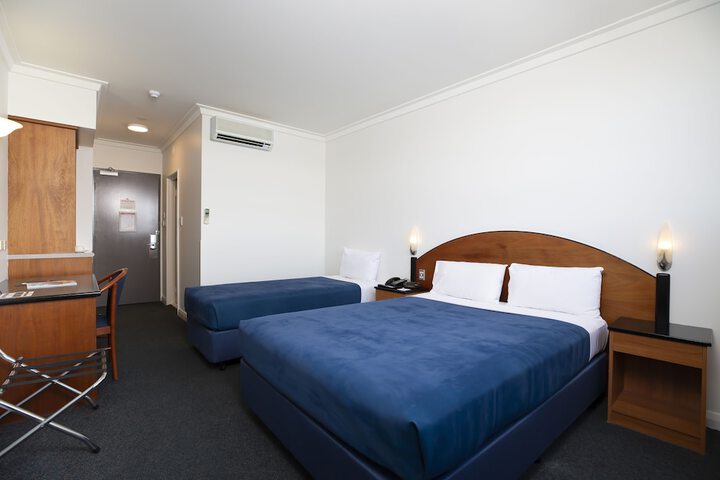 Room 20 of 53
